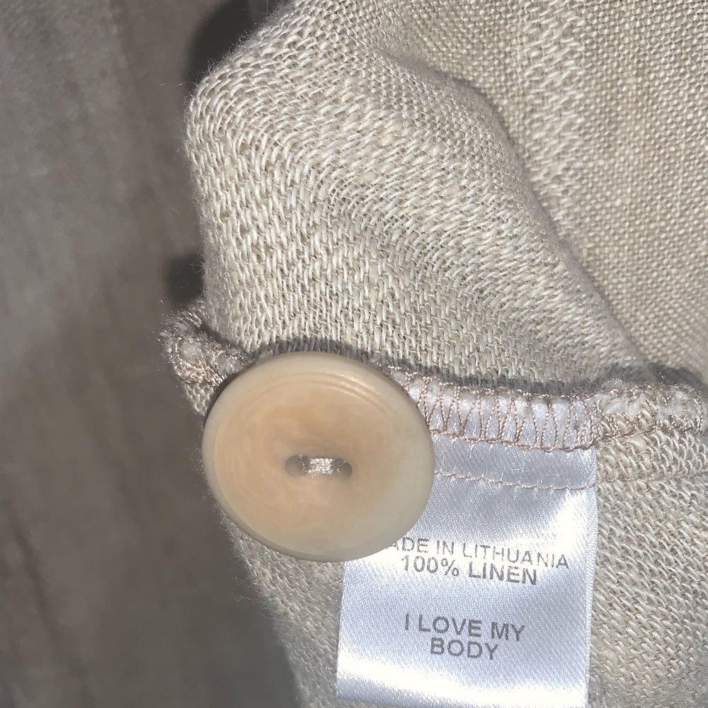 Flax Linen Button Down With Pockets - Picture 6 of 6
